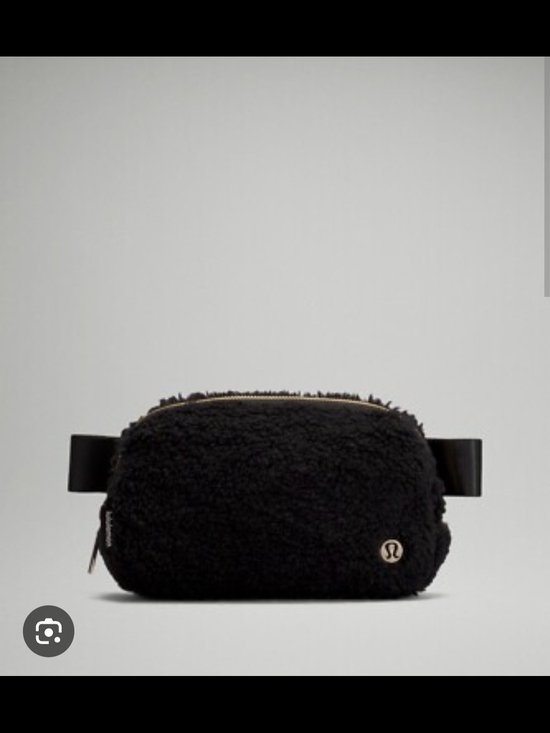 lululemon athletica Handbags - Lululemon Fleece Sherpa Belt Bag
